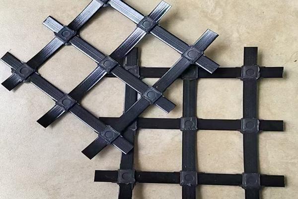 高韌性聚酯紗線集束土工格柵可以用在哪些工程中