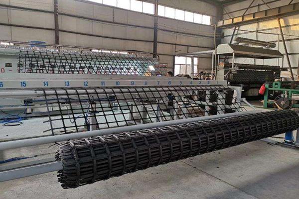 鋼塑土工格柵規(guī)格型號(hào)詳解  第3張